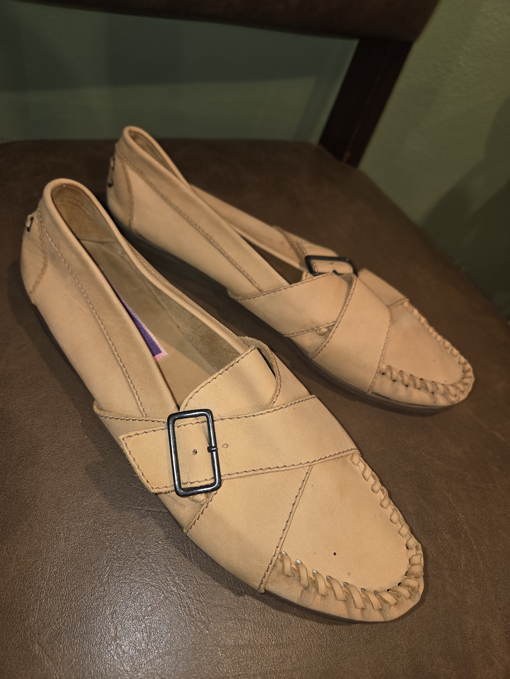 Susan Bennis Warren Edwards Beige Women's Buckle Moccasin Flats